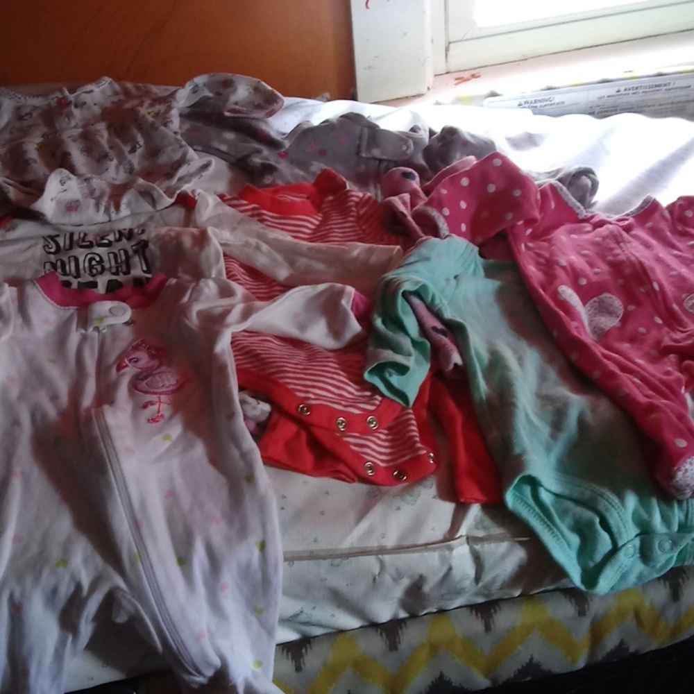 Baby clothes - Picture 2 of 4